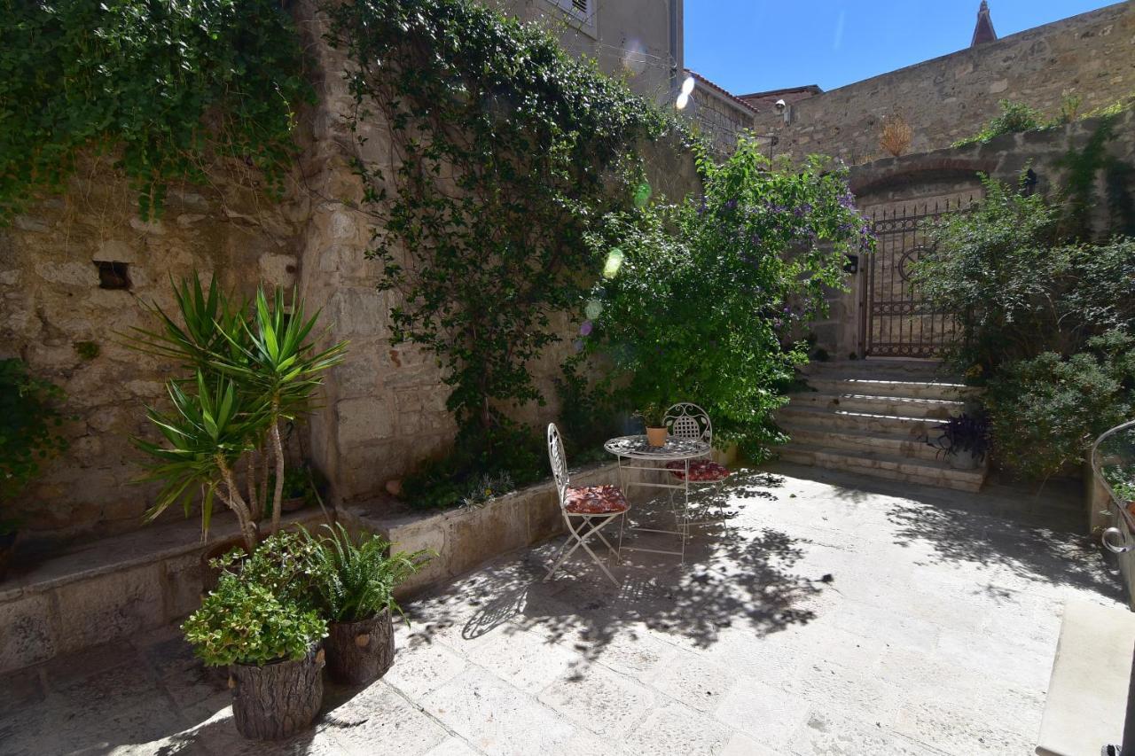 Old Town Studio Apartments マカルスカ エクステリア 写真