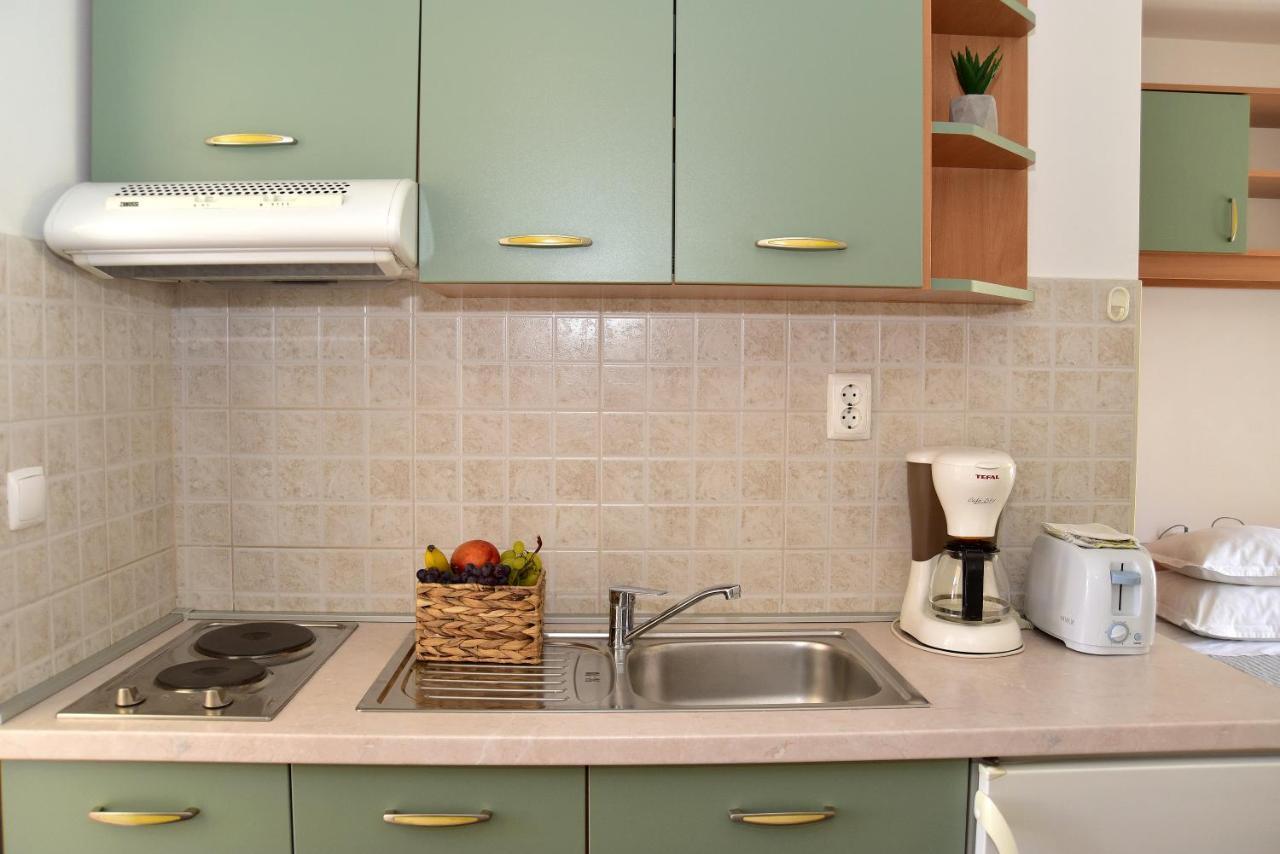 Old Town Studio Apartments マカルスカ エクステリア 写真