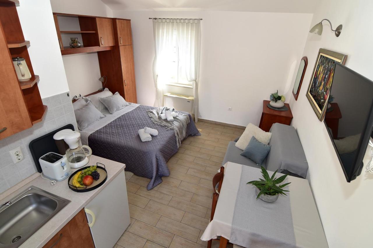 Old Town Studio Apartments マカルスカ エクステリア 写真