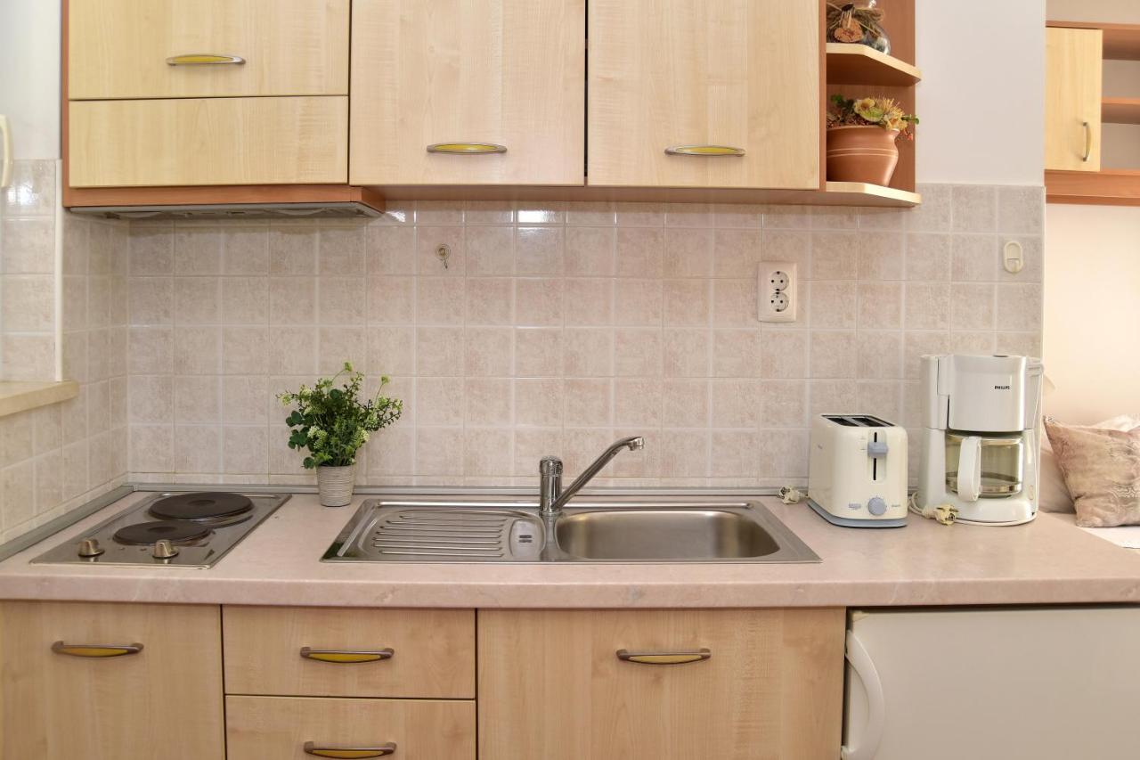 Old Town Studio Apartments マカルスカ エクステリア 写真